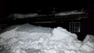 Snöras från garaget